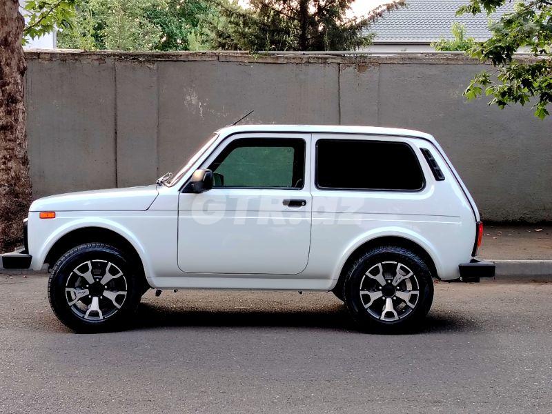 Lada (VAZ) Niva 1.7 L, 2023, 128 000 km 77-BZ-510 — Avtomobillər, Tovuz (7)