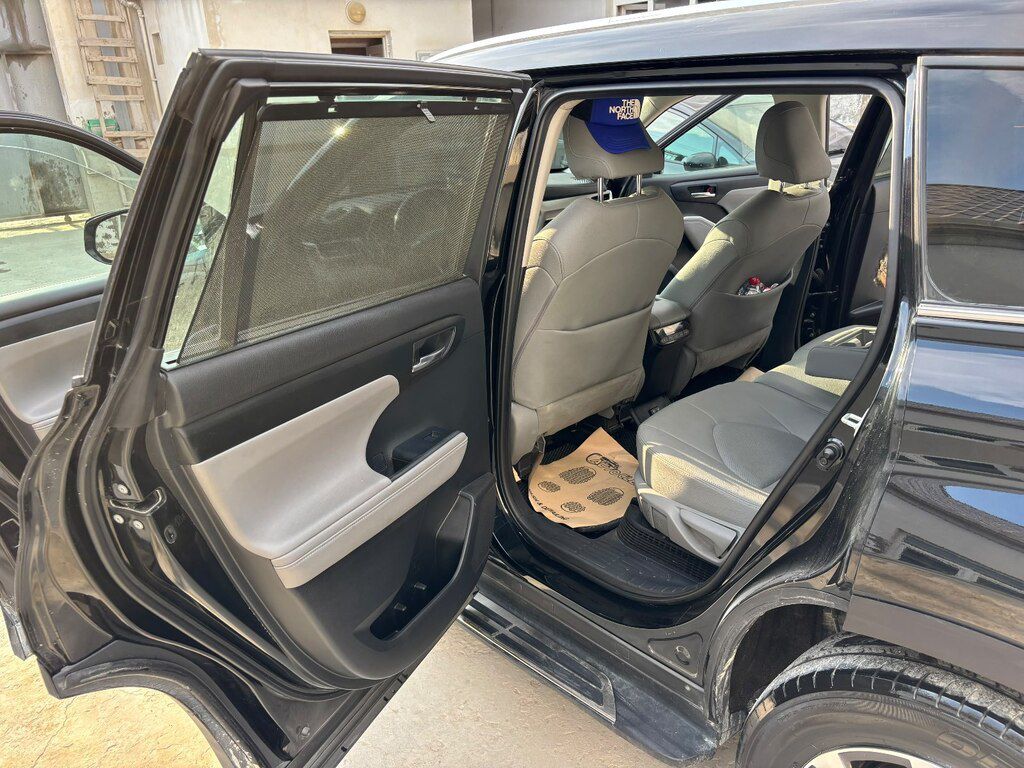 Toyota Highlander, 2.5 L, 1.6 kWh, 2022 il, 90 000 km — Avtomobillər, Bakı (8)