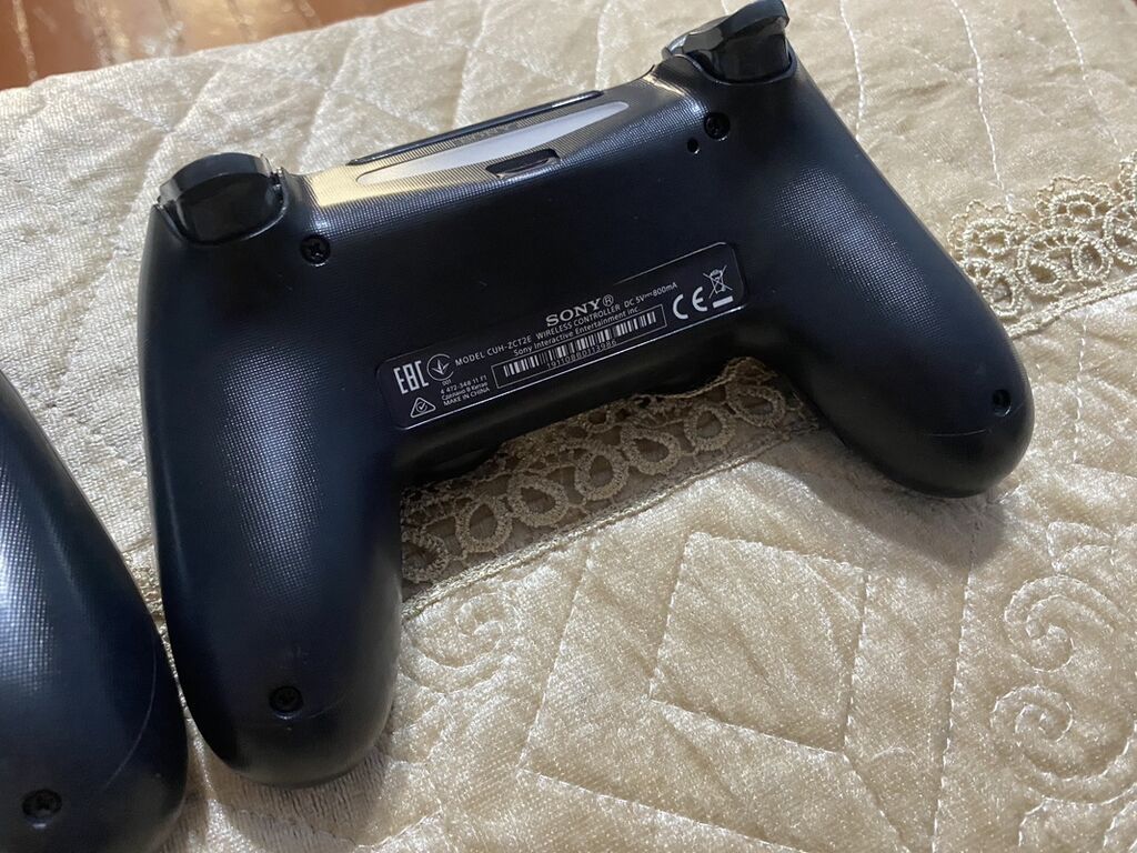 PlayStation 4 Slim 1tb yaddaş Xüsusiyyətlər: - Model: PS4 Slim, qara — Oyun konsolları, Bakı (5)