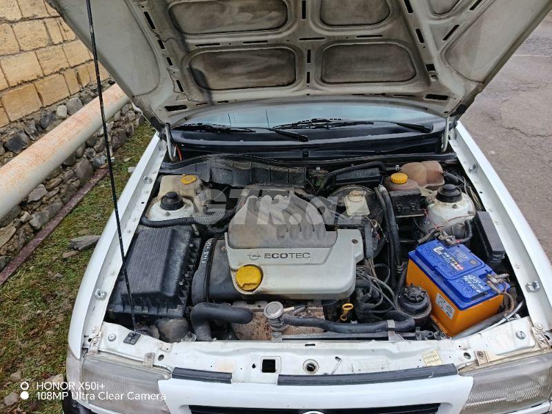 Opel Astra 1.6 L, 1997, 476 000 km 90-MK-608 — Avtomobillər, Qəbələ (2)