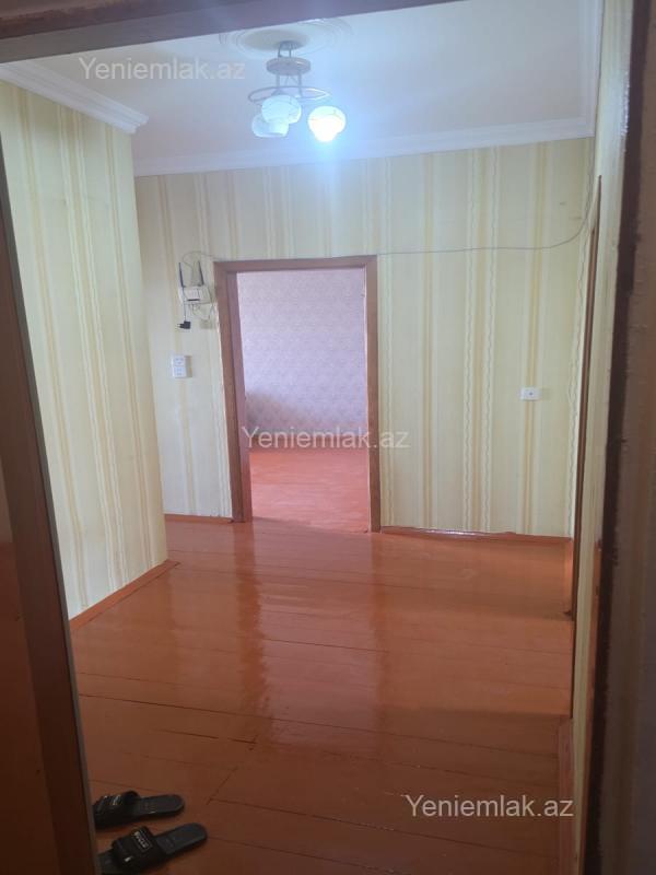 Satılır 2 otaqlı Bina evi menzil (Köhnə tikili), 52 m², Suraxanı rayonu — Mənzil, Bakı (3)