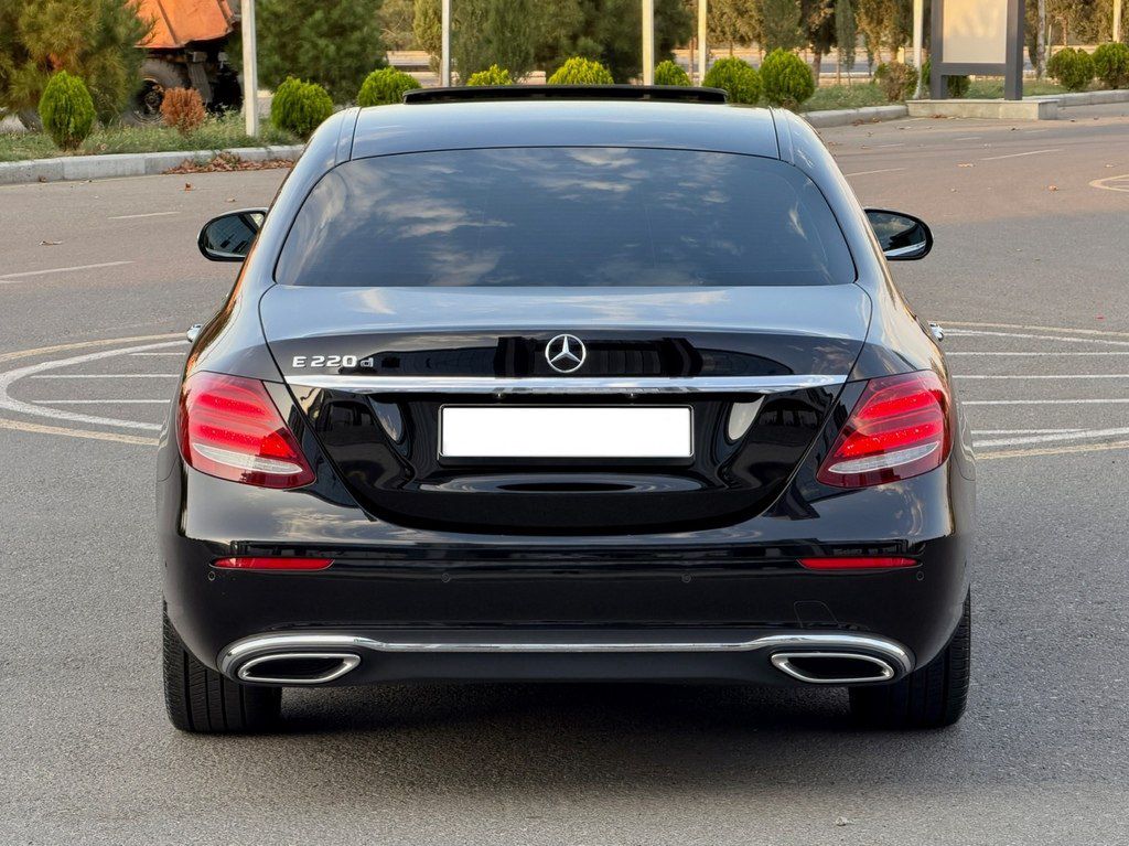 Mercedes E 220 d, 2.0 L, 2017 il, 186 000 km — Avtomobillər, Gəncə (8)