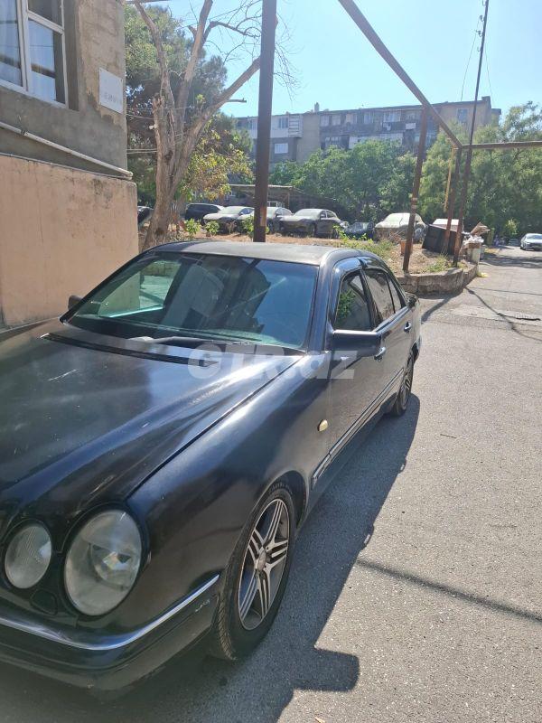Mercedes E 240 2.4 L, 1999, 262 600 km — Avtomobillər, Bakı (8)