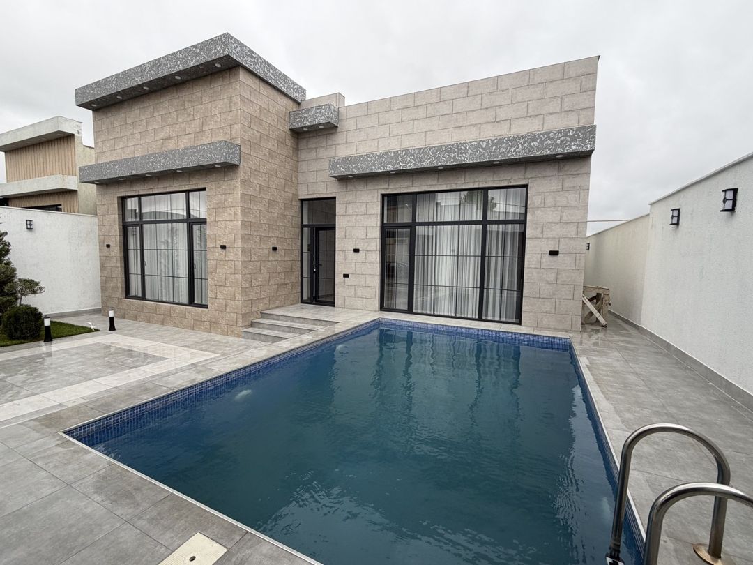 İcarəyə verilir 4 otaqlı həyət evi/bağ evi 200 m² — Ev, villa, Bakı (2)