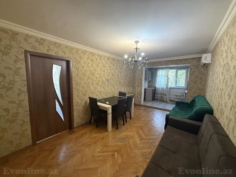 Satılır 3 otaqlı Mənzil Köhnə tikili 50 m² Bakı, Nizami r., Neftçilər m., 8-ci kilometr — Bakı