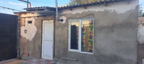 İcarəyə verilir 1 otaqlı həyət evi/bağ evi 8 m² — Bakı
