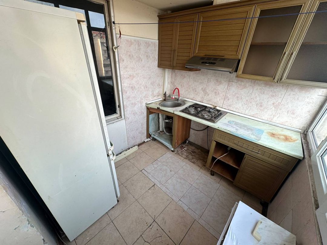 Satılır 2 otaqlı köhnə tikili 45 m² — Mənzil, Bakı (7)