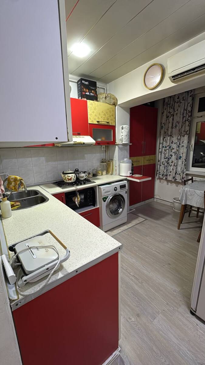 Satılır 2 otaqlı köhnə tikili 65 m² — Mənzil, Bakı (11)