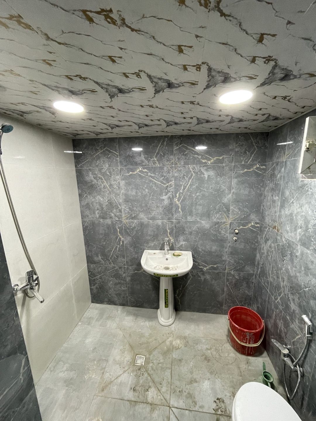 Satılır 1 otaqlı köhnə tikili 40 m² — Mənzil, Bakı (5)