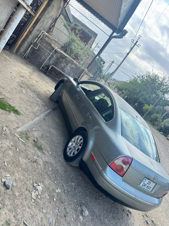 Volkswagen Passat, 1.8 L, 2003 il, 300 000 km 20-DR-807 — Avtomobillər, Gəncə (4)