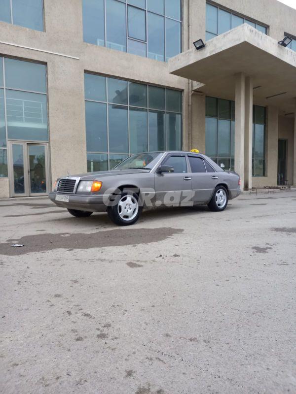 Mercedes E 220 d 2.2 L, 1991, 539 837 km 10-LH-506 — Avtomobillər, Salyan (3)