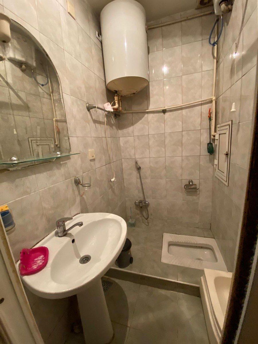 Satılır 2 otaqlı köhnə tikili 55 m² — Mənzil, Bakı (8)