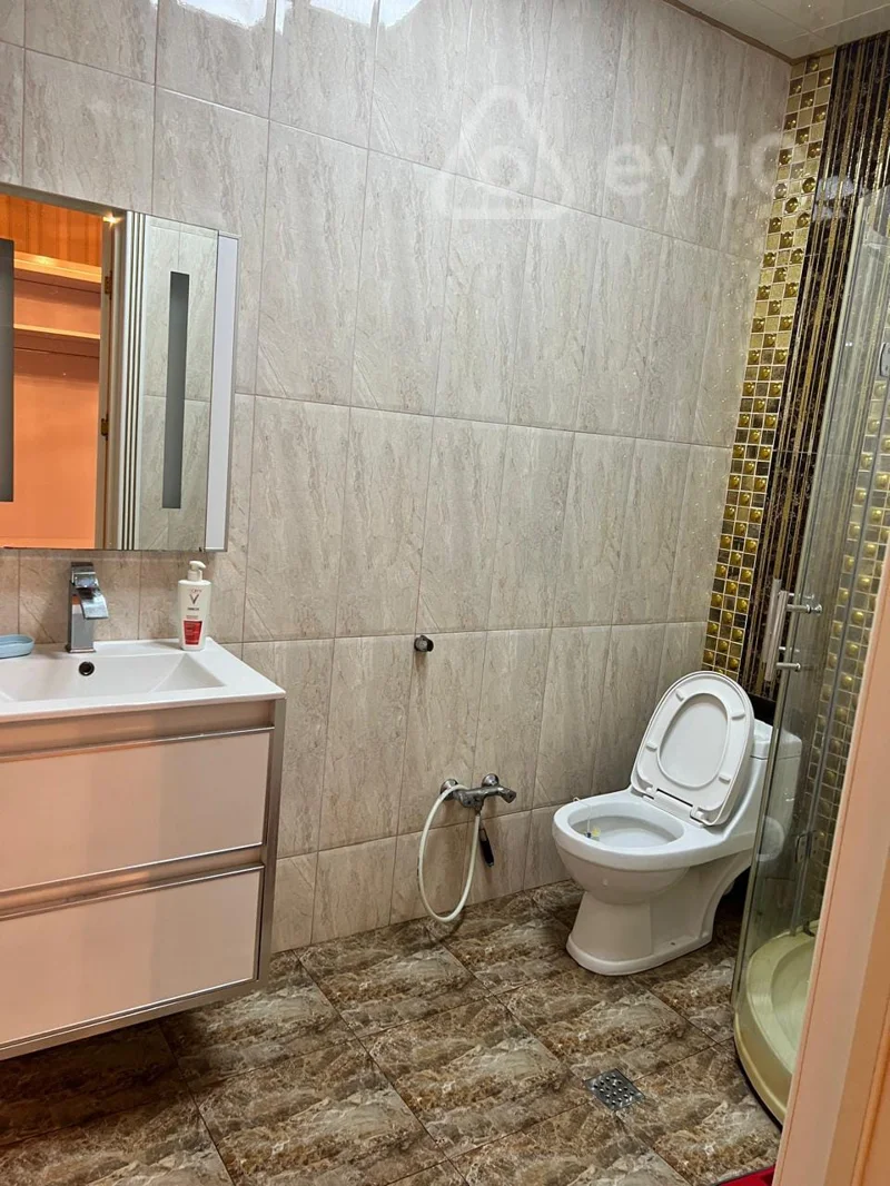 2 otaqlı mənzil, 80 m², Gulare qedirbeyova küçəsi — kirayə — Mənzil, Bakı (8)