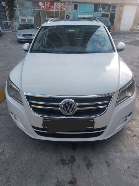 Volkswagen Tiguan, 2.0 L, 2010 il, 190 000 km — Bakı