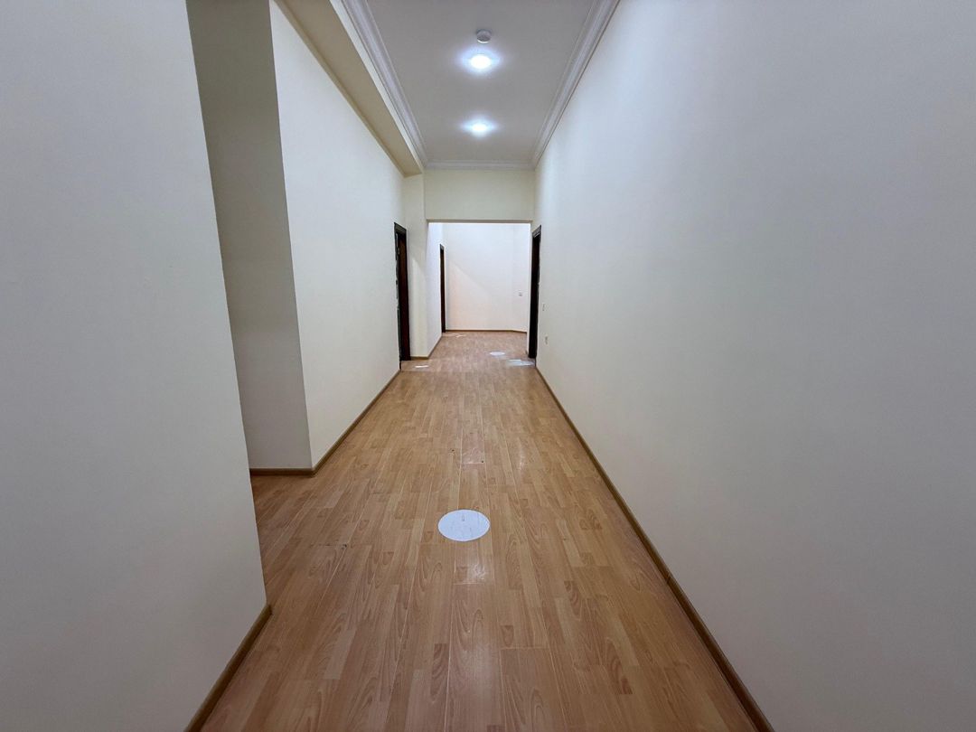 İcarəyə verilir 8 otaqlı ofis 255 m² — Ofis, Bakı
