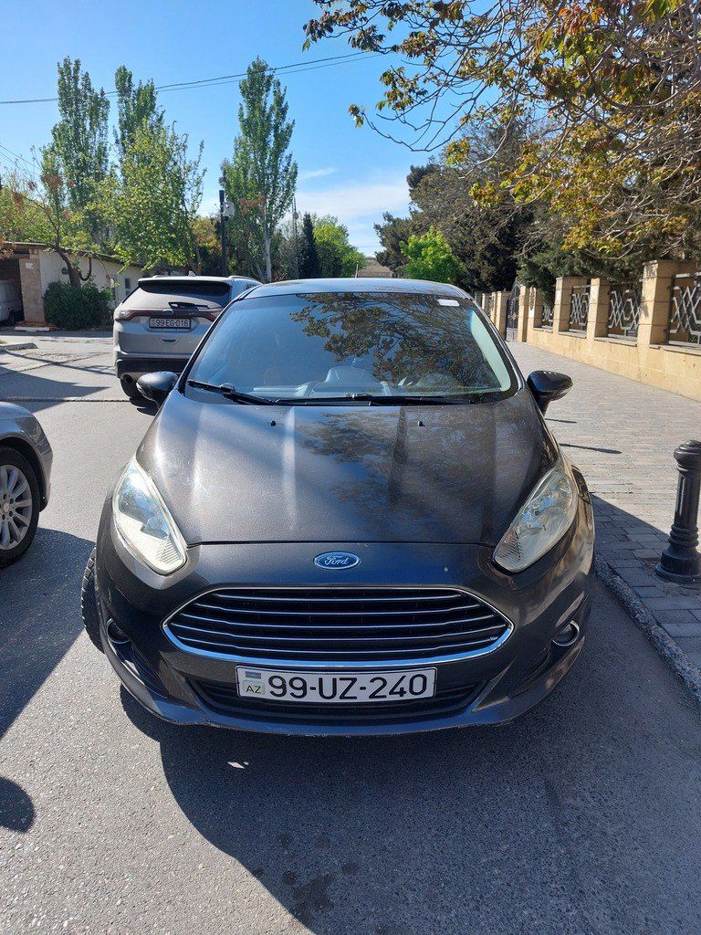 Ford Fiesta, 1.6 L, 2015 il, 104 000 km 99-UZ-240 — Avtomobillər, Bakı