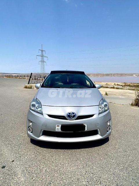 Toyota Prius 1.8 L, 2010, 280 000 mil — Bakı