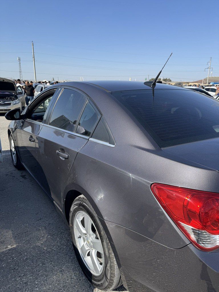 Chevrolet Cruze, 1.4 L, 2011 il, 256 000 km 77-DJ-211 — Avtomobillər, Bakı (6)