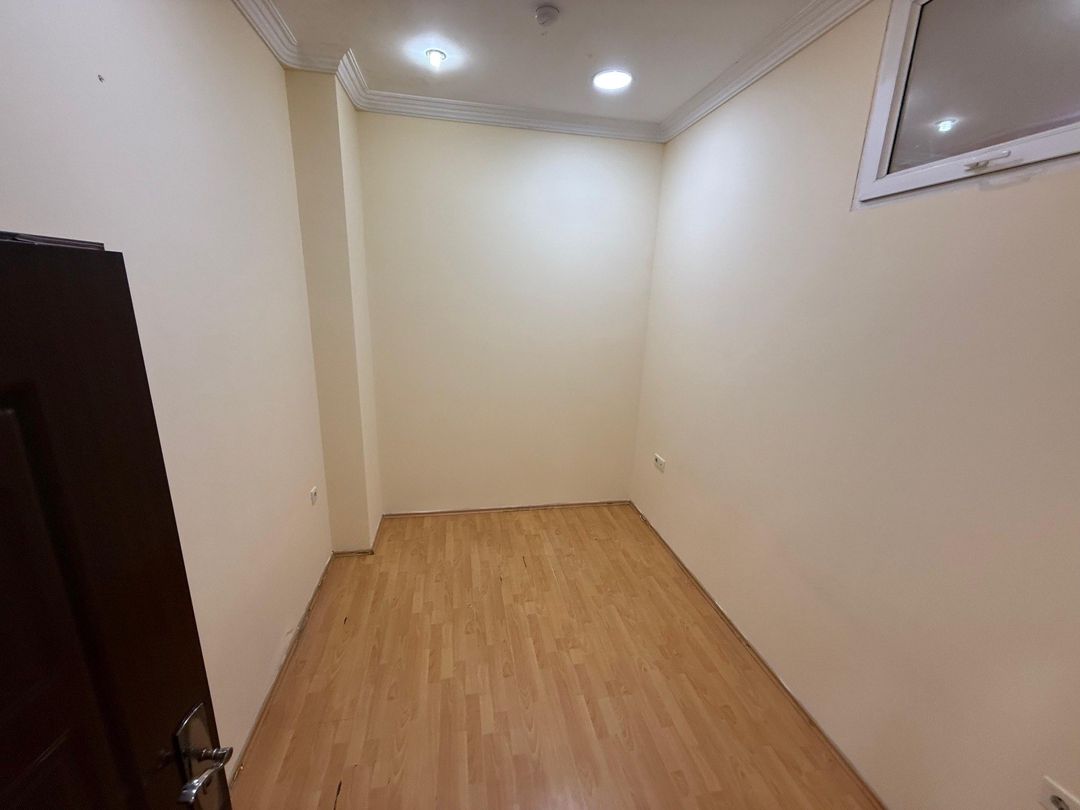 İcarəyə verilir 8 otaqlı ofis 255 m² — Ofis, Bakı (5)