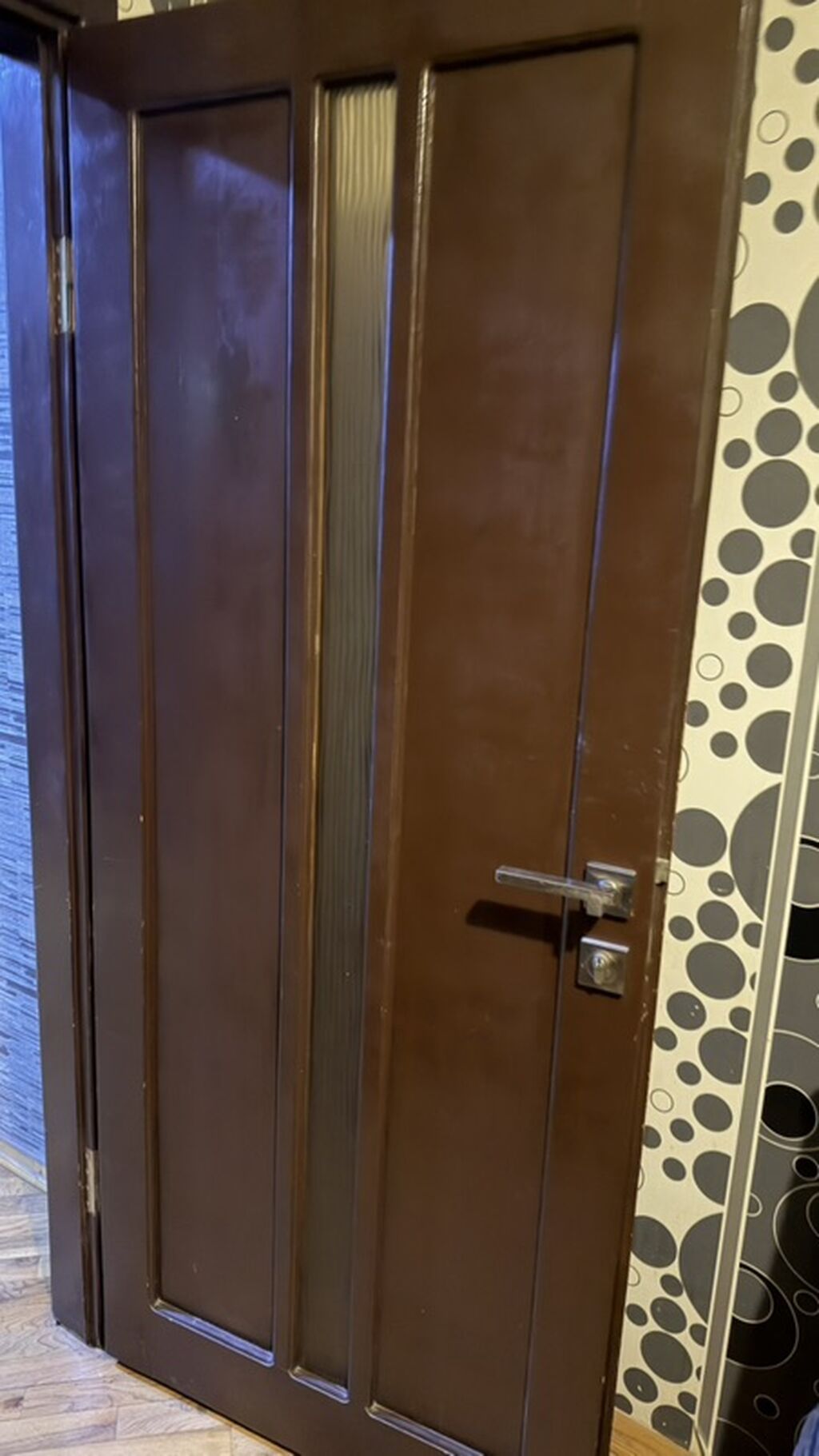 Qapı – daxili otaq qapısı 6 eded. Heresi 20 manat — Pəncərələr, qapılar, balkonlar, Bakı (2)