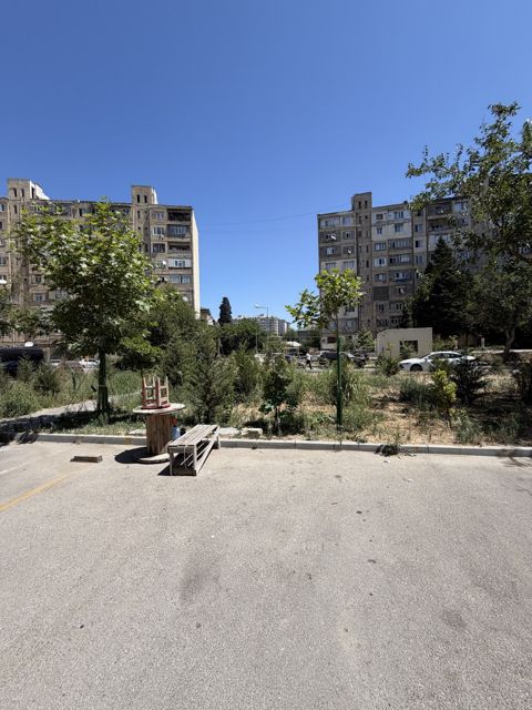 Satılır 4 otaqlı köhnə tikili 120 m² — Bakı