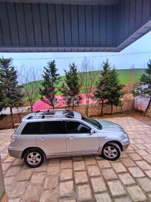 Mitsubishi Outlander 2.4 L, 2004, 206 000 km 44-CX-833 — Avtomobillər, Yardımlı (10)