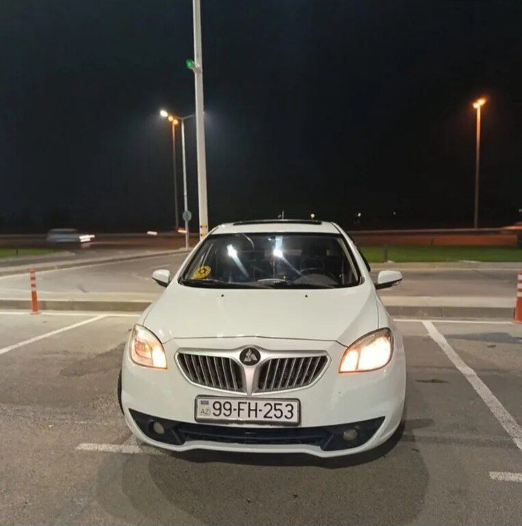 Brilliance H 330, 1.5 L, 2017 il, 200 000 km — Avtomobillər, Bakı (7)