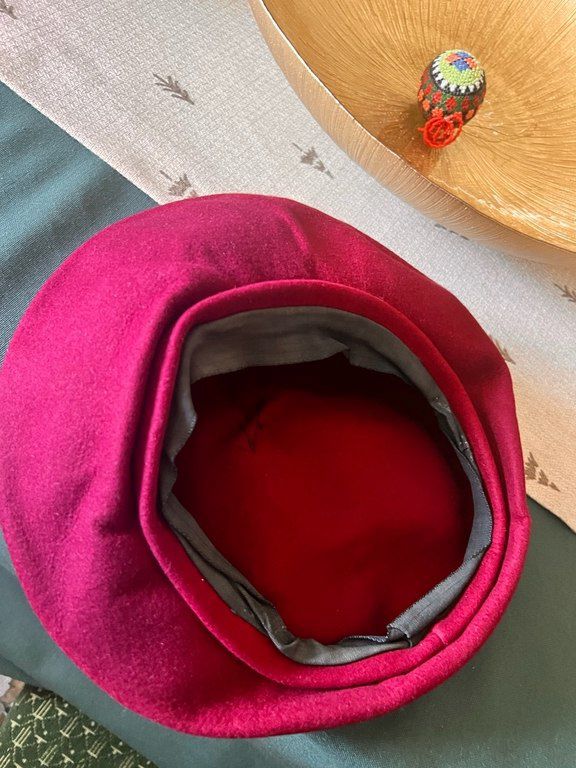 Biret — Geyim, ayakkabı, aksesuarlar, Bakı