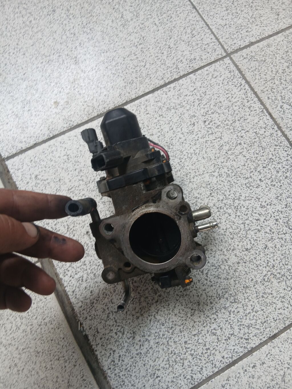 Tayota 20 kuza zaslyonk Məhsul: Toyota qaz klapanı (Throttle body) — Mühərriklər, Gəncə (3)