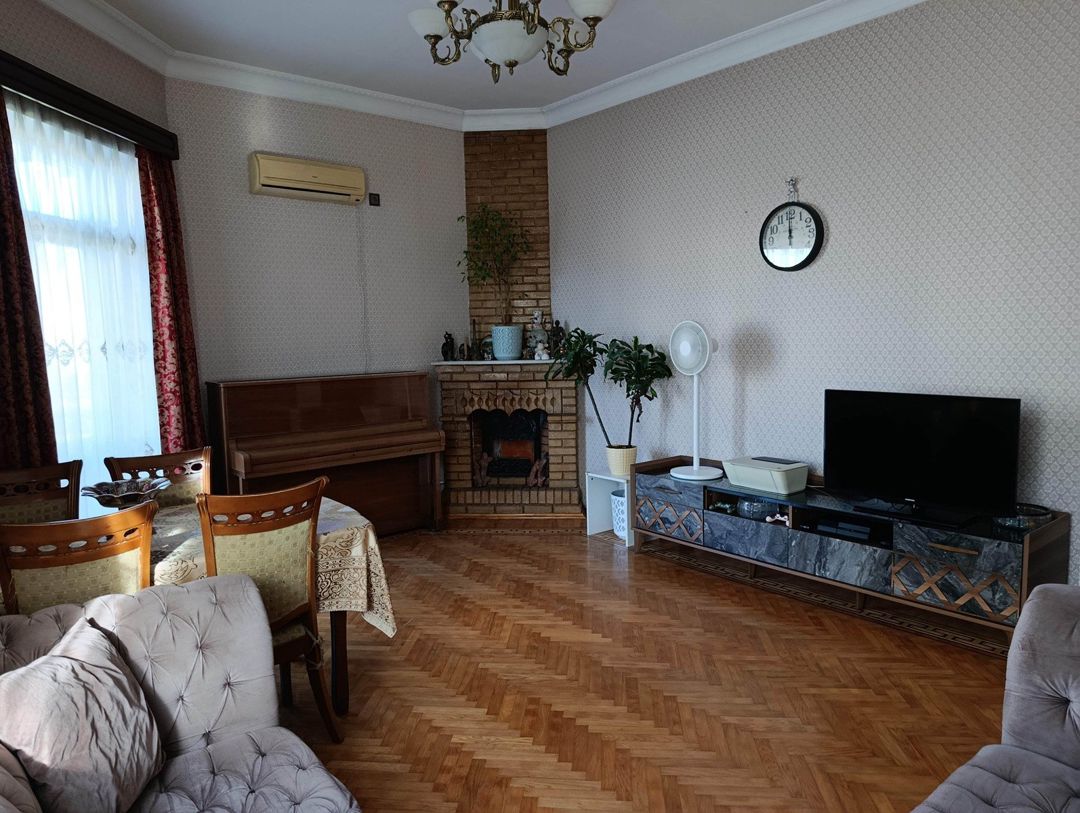 Satılır 3 otaqlı köhnə tikili 96 m² — Mənzil, Bakı (6)