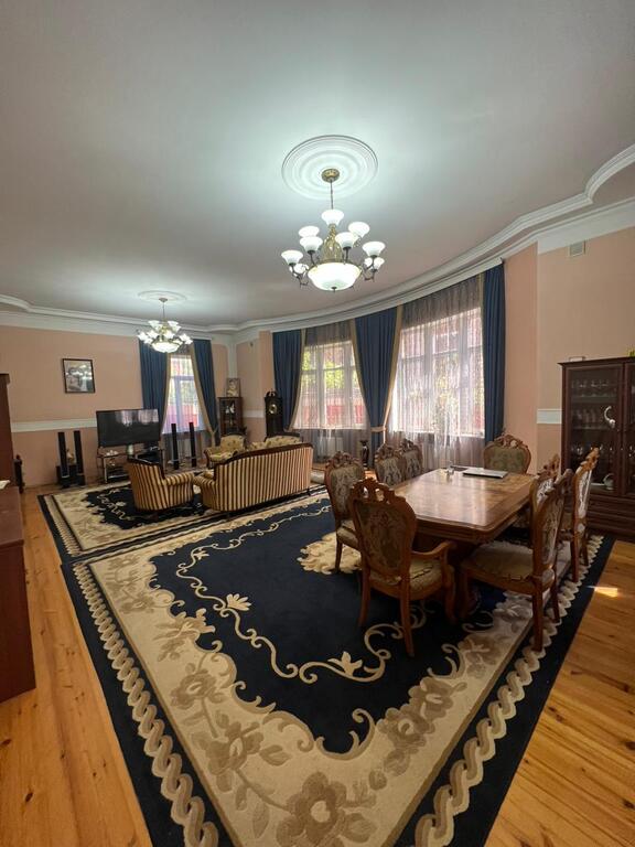 Satılır 6 otaqlı həyət evi/bağ evi 330 m² — Ev, villa, Bakı (4)