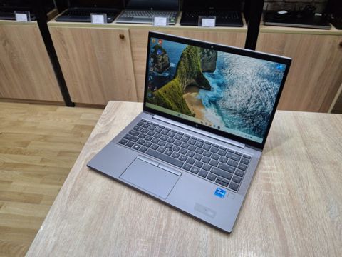 HP Zbook firefly 14 G8 i5 1135G7 16gb Ram 256GB — Bakı