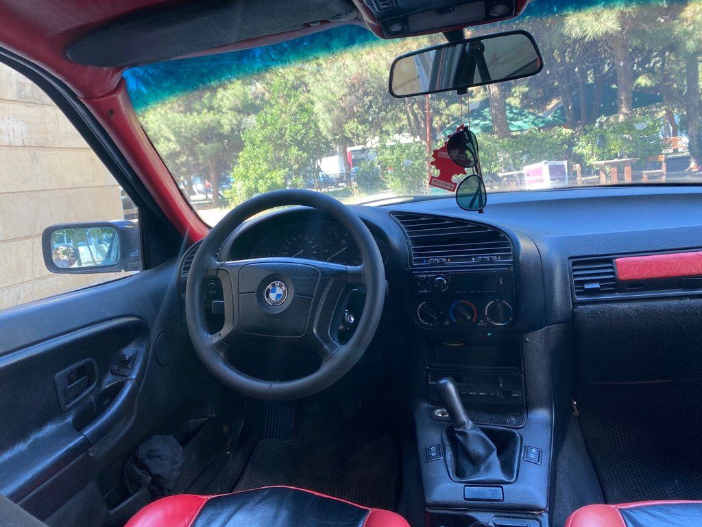 BMW 318, 1.8 L, 1993 il, 350 000 km — Avtomobillər, Bakı (7)