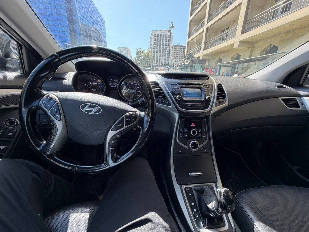 Hyundai Elantra, 1.8 L, 2015 il, 250 000 km — Avtomobillər, Bakı (7)