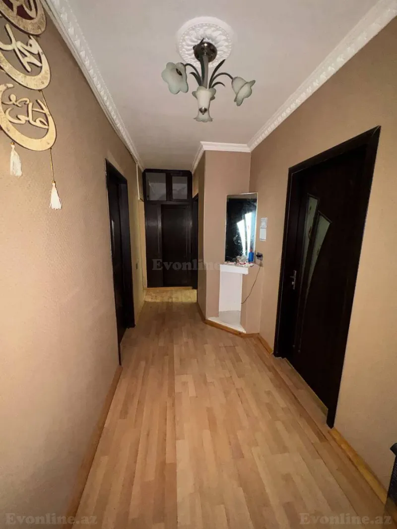 Satılır 3 otaqlı Mənzil Köhnə tikili 70 m² Bakı, Qaradağ r., Müşfiqabad — Mənzil, Bakı (2)