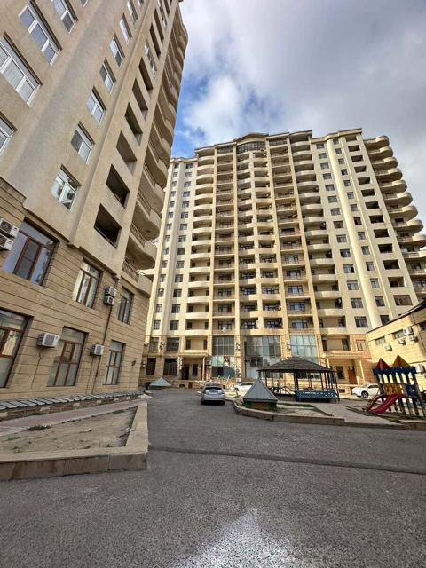 Satılır 3 otaqlı yeni tikili 156 m² — Bakı
