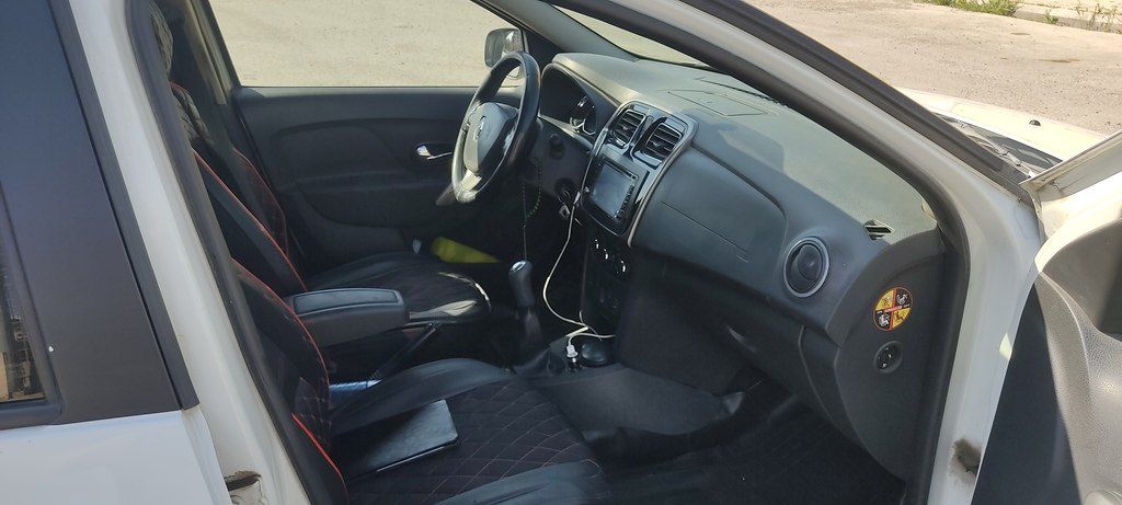 Renault Logan, 1.6 L, 2014 il, 288 000 km 50-DK-821 — Avtomobillər, Bakı (3)