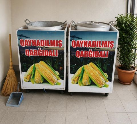 Seyyar satiş ucun qargadali aparati. Qazan tutumu 60/100 arasidi. 1 — Bakı
