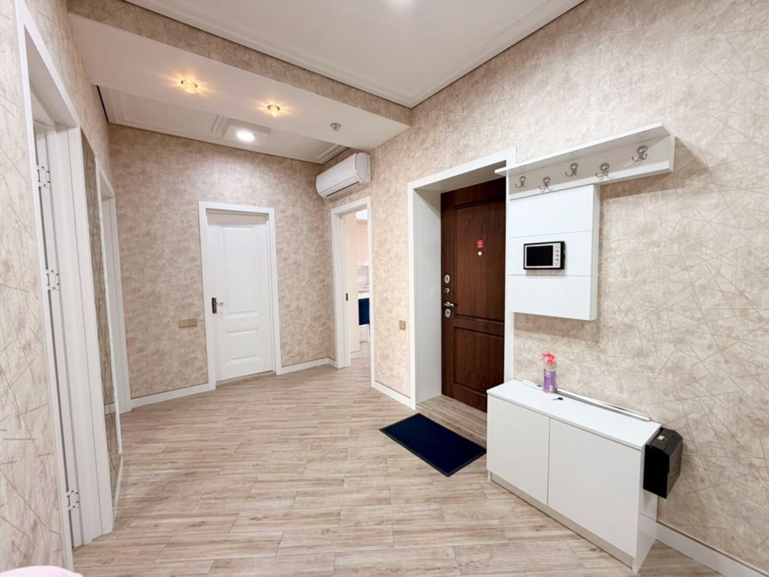 İcarəyə verilir 2 otaqlı yeni tikili 100 m² — Mənzil, Bakı (10)