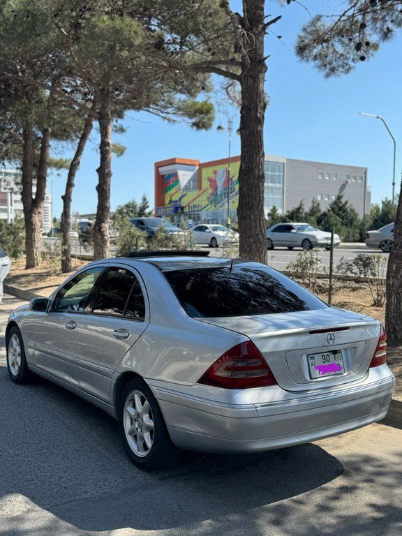 Mercedes C 240, 2.6 L, 2001 il, 410 000 km — Avtomobillər, Bakı (4)