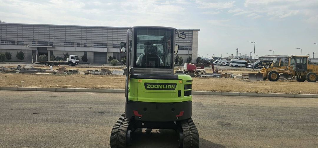 Miniekskavator və miniyükləyici bobcatlarla xidmət — Avtomobil icarəsi, Bakı (2)