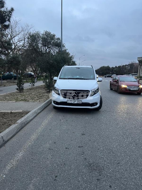 Mercedes Vito 0.2 L, 2017, 331 000 km — Avtomobillər, Bakı (9)