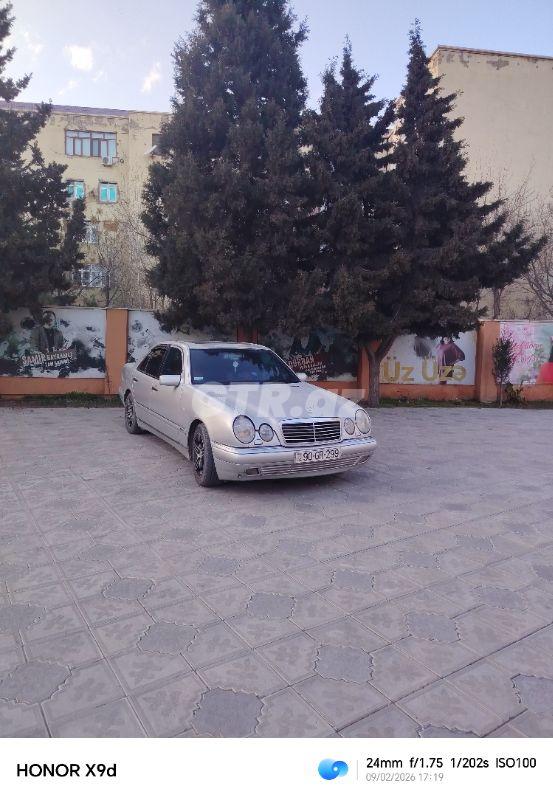 Mercedes E 230 2.3 L, 1995, 482 364 km 90-GR-299 — Avtomobillər, Quba (10)