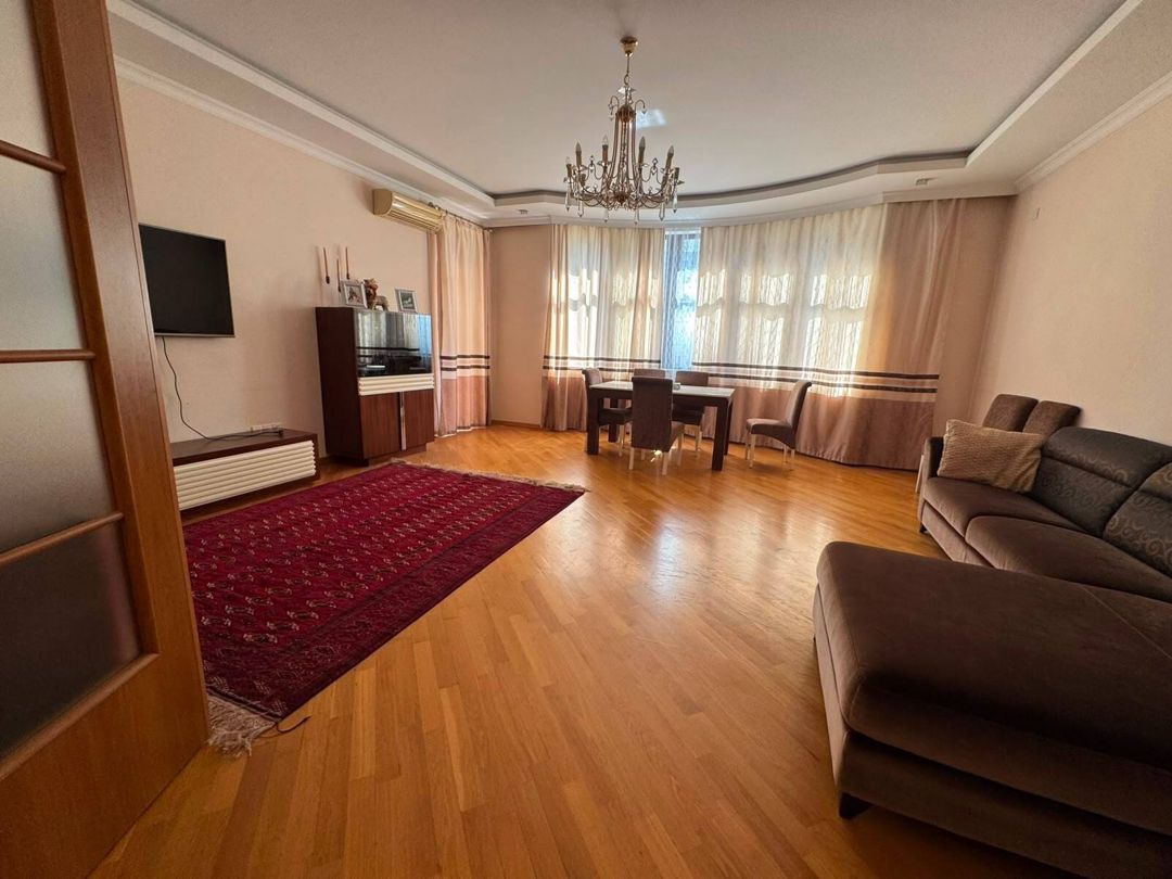 İcarəyə verilir 3 otaqlı yeni tikili 150 m² — Mənzil, Bakı (7)