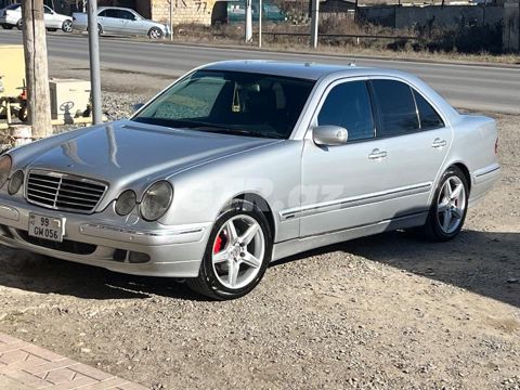 Mercedes E 270 2.7 L, 2000, 534 000 km — İmişli
