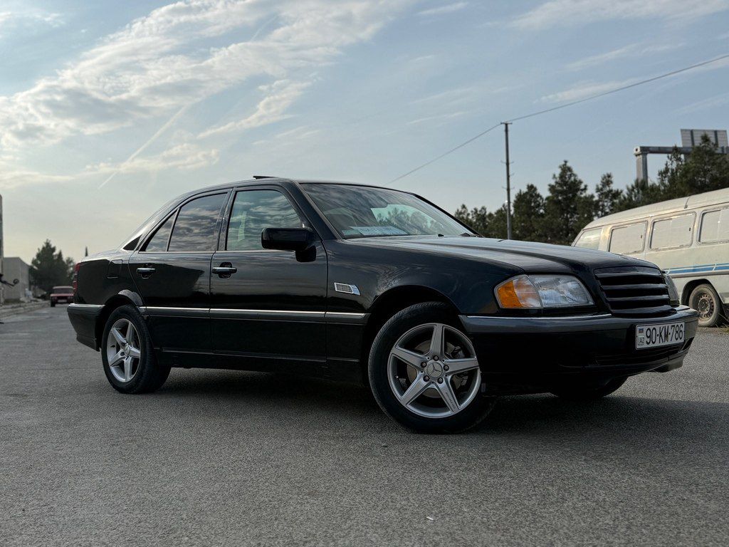 Mercedes C 230, 2.3 L, 1997 il, 488 734 km 90-KM-786 — Avtomobillər, Yevlax (2)