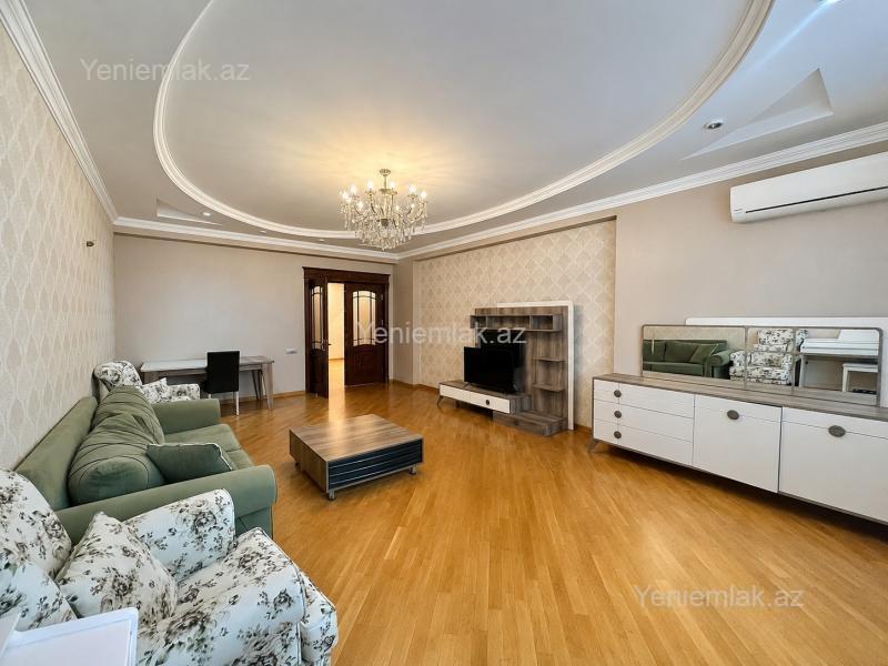 Satılır 4 otaqlı Bina evi menzil (Yeni tikili), 200 m², Nərimanov rayonu — Mənzil, Bakı (2)