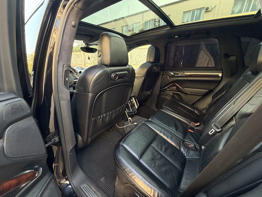 Porsche Cayenne S, 4.8 L, 2011 il, 245 000 km — Avtomobillər, Bakı (11)