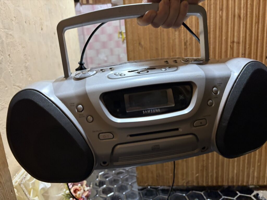 Samsung portativ stereo maqnitofon-boombox - Fm/am radio tuner — Digər, Digah