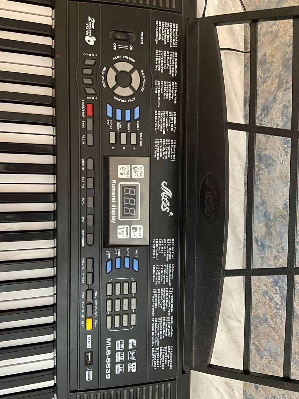 Musiqi klaviaturası – Alesis MLS-6639 - 61 klavişli elektron — Pianino və digər klaviş alətləri, Pirəkəşkül (3)